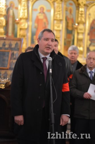 Рогозин в Ижевске: «Мы продолжим объединение заводов в концерн «Калашников»