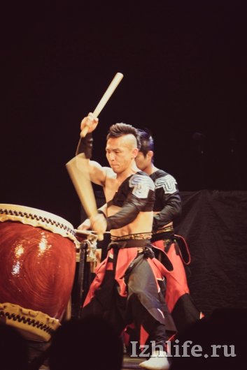 В Ижевске японские барабанщики сыграли «Калинку»