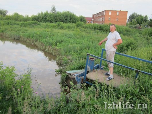 Жители района «болота» в Ижевске: после потопа погиб урожай, а в домах стоит вода