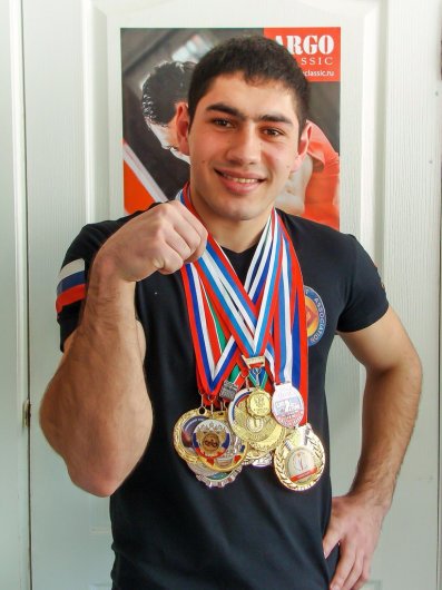 Ижевчанин занял второе место на чемпионате мира по армрестлингу