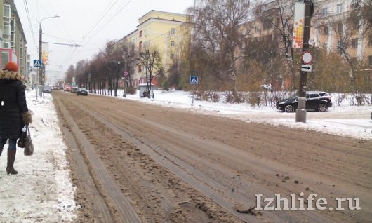 Помощь на дорогах и аварии на можгинском тракте: о чем утром говорят в Ижевске