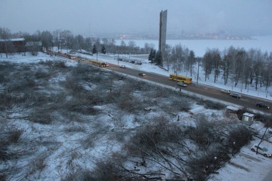 Напротив монумента Дружбы народов в Ижевске начинается строительство «Колизея»