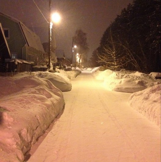 Снег с дорог в Ижевске должны убирать до 10 утра