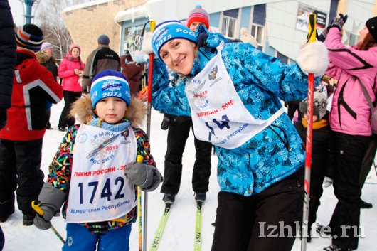 «Лыжня России-2015» в Ижевске: 4-летний лыжник и двойник Кулаковой