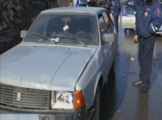 В Ижевске на пешеходном переходе легковушка сбила двух школьниц
