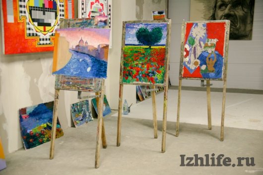 Самая популярная выставка в Ижевске: 2 недели на организацию, бесплатный вход и более 200 картин