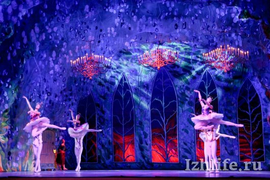 В ижевском Театре оперы и балета впервые показали детский спектакль «Чиполлино»