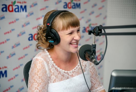 Свадьба на радио «Адам»: Год отказывалась идти с ним на свидание