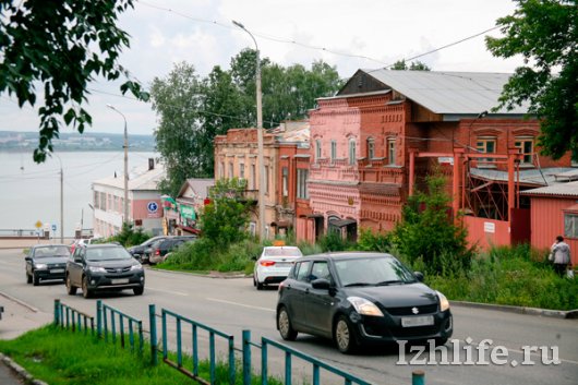 Прогулки по Ижевску: старинные здания улицы Милиционной