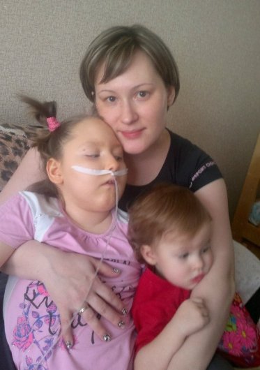 Нужна помощь: Карина из Ижевска жива несмотря на прогнозы врачей