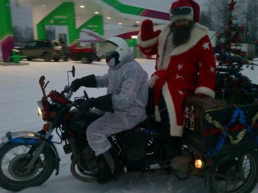 Как выбрать ель и Дед Мороз на мотоцикле: о чем говорит Ижевск этим утром