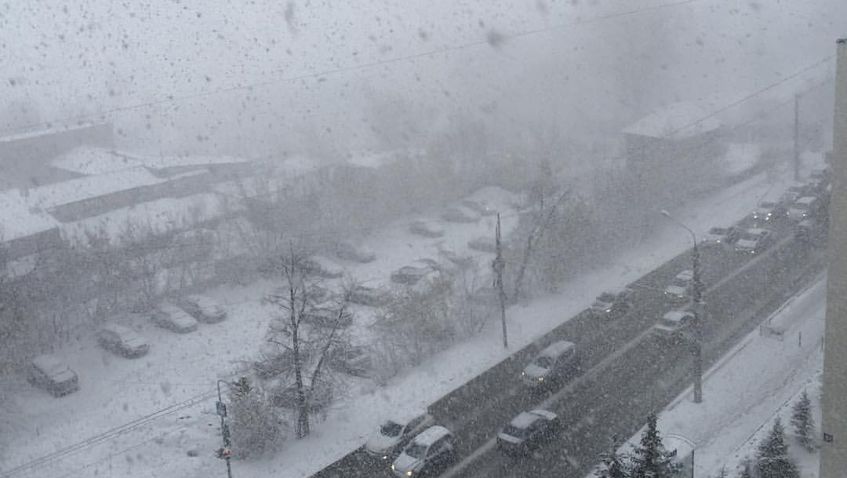 Снегопад в Ижевске 29 марта