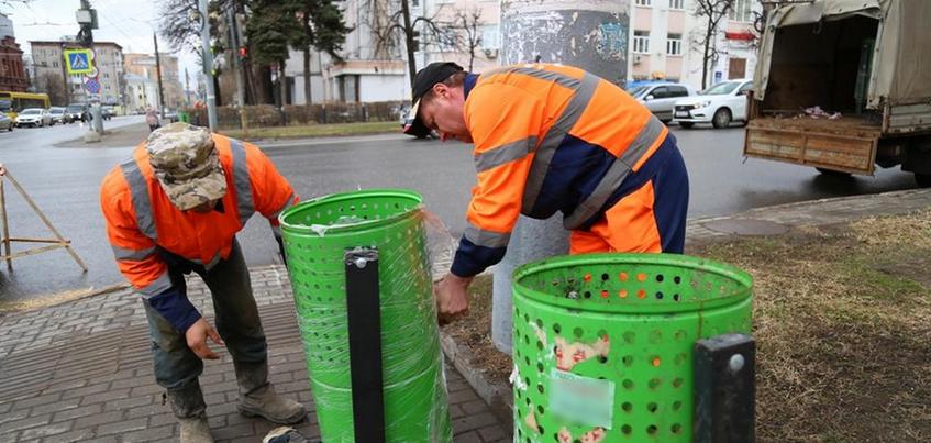 70 новых урн для мусора установили в Ижевске